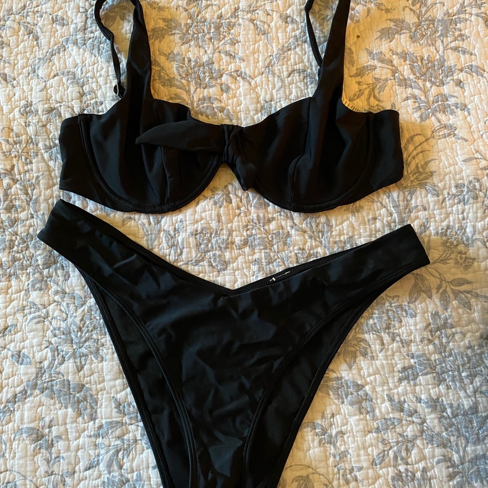 Abercrombie 2pc